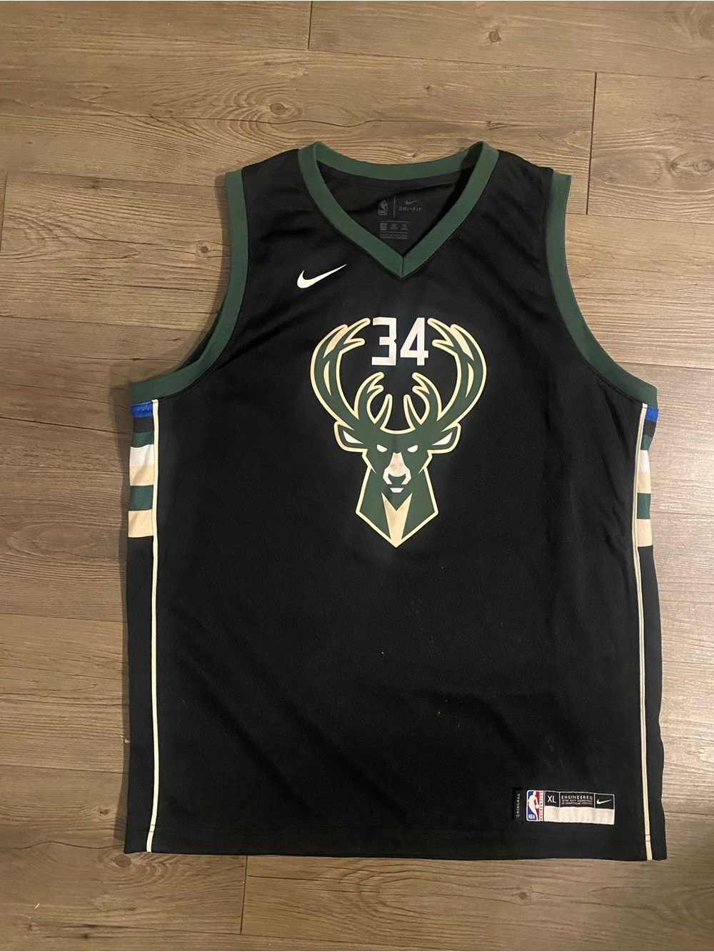 Nike Milwaukee Bucks Giannis Antetokoumpo #34